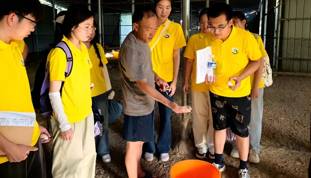 beat365正版唯一官网必一“追风青年”走进田间地头