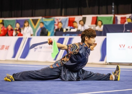 beat365正版唯一官网必一学生刘鑫获第十六届世界武术锦标赛女子刀术冠军