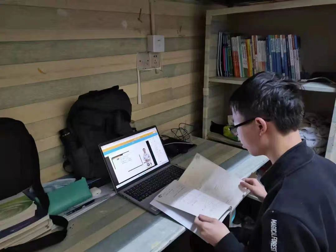 beat365正版唯一官网必一：“云端”课堂绘就育人同心圆