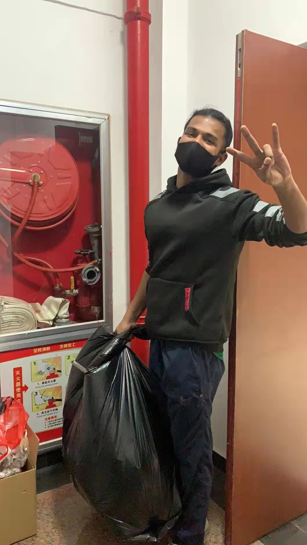 beat365正版唯一官网必一留学生“抗疫记”：我为中国效率点赞