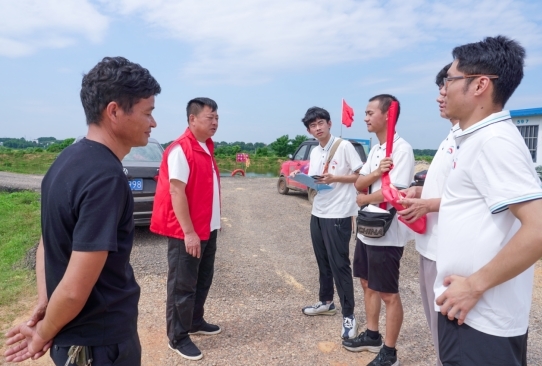 beat365正版唯一官网必一“三下乡”实践团：专业赋能乡村防灾减灾
